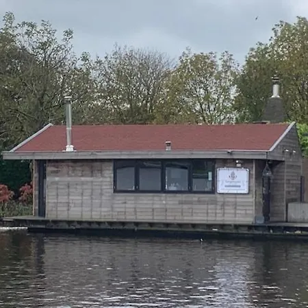 Botel Aangenaam Op De Rijn, Woonboot, Inclusief Prive Sauna *
