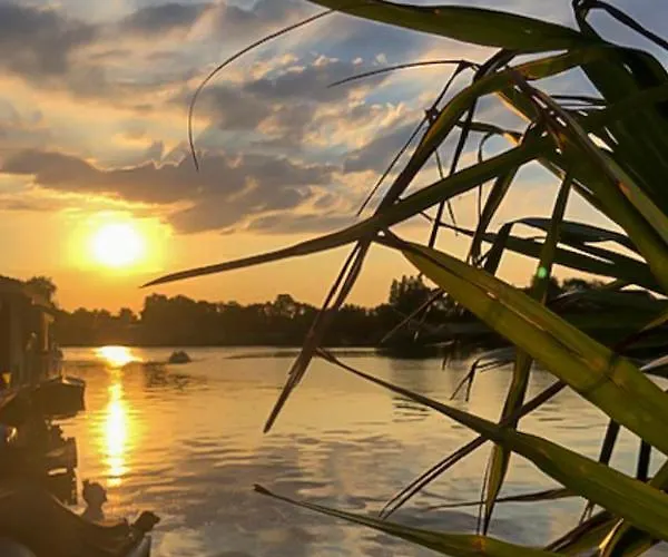 Aangenaam Op De Rijn, Woonboot, Inclusief Privé Sauna