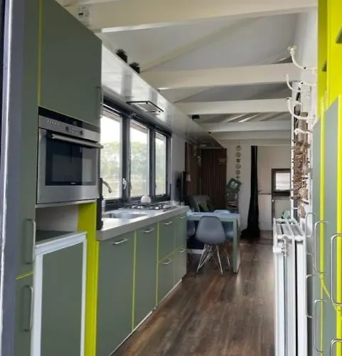 Aangenaam Op De Rijn, Woonboot, Inclusief Privé Sauna * Alphen aan den Rijn