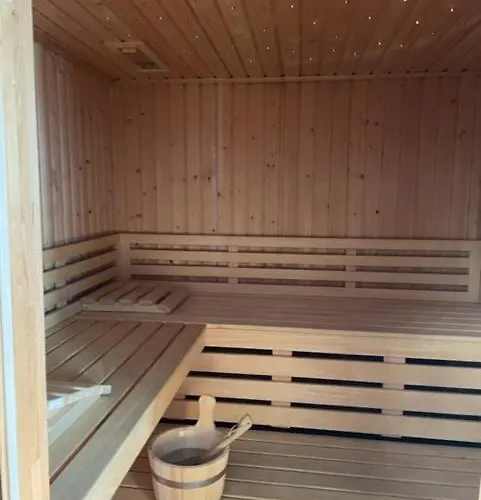 Aangenaam Op De Rijn, Woonboot, Inclusief Privé Sauna Hotel en barco Alphen aan den Rijn