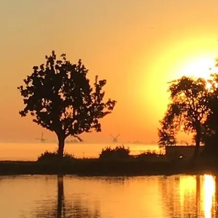 船屋 Aangenaam Op De Rijn, Woonboot, Inclusief Prive Sauna