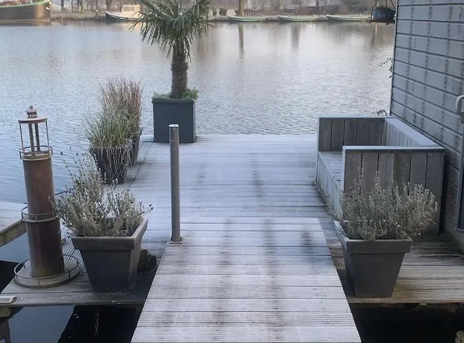 Aangenaam Op De Rijn, Woonboot, Inclusief Prive Sauna * 埃尔芬